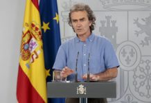 Fernando Simón se va de vacaciones en plena ola de rebrotes