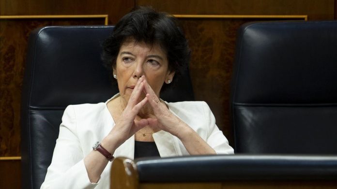 Celaá en el Congreso