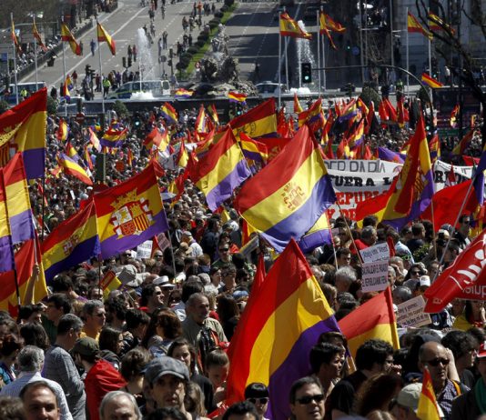 Los independentistas serán investigados por injurias a Felipe VI: “la monarquía es corrupta hasta la médula”