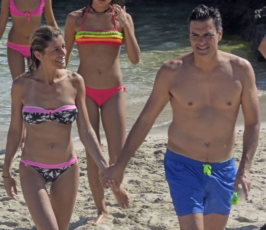 El PSOE vota a favor de irse de vacaciones: el 52% de los españoles no podrá viajar por falta de dinero