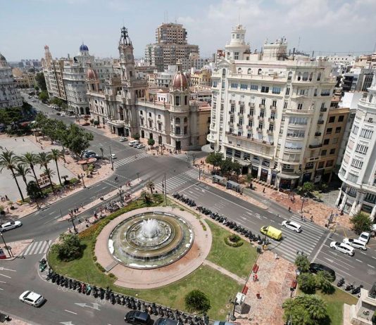 Podemos, BILDU y Compromís exigen quitar el nombre de Juan Carlos I de todas las calles de España