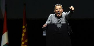 Otegui afirma que el preso etarra muerto fue una “victima de la violencia del Estado”