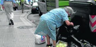 Millones de personas caerán en la extrema pobreza debido al aumento del paro y la falta de protección por parte del Gobierno